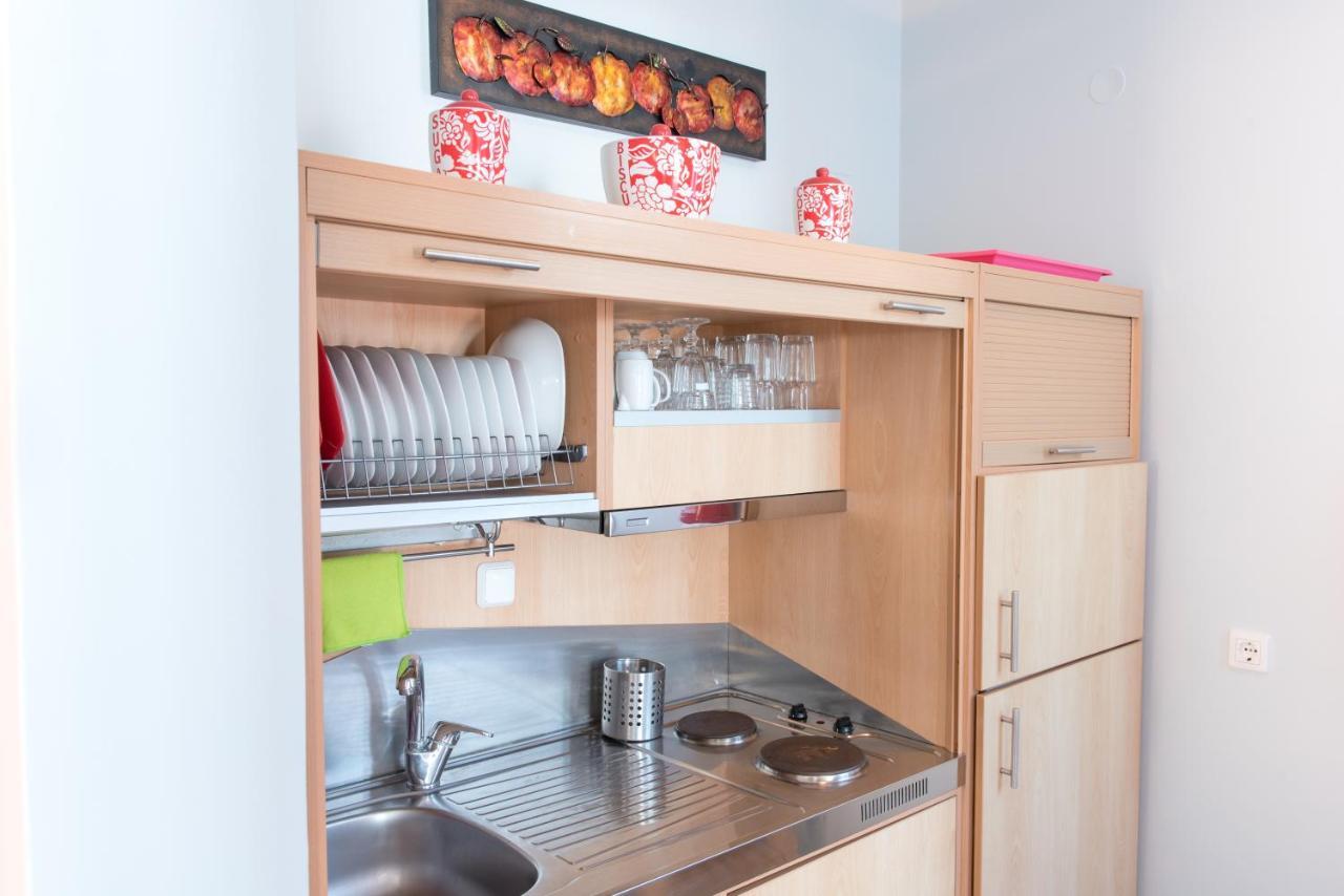 Myrties Boutique Apartments 외부 사진